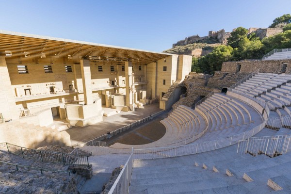 La Conselleria de Cultura inicia las actuaciones para recuperar el aforo del Teatro Romano de Sagunto