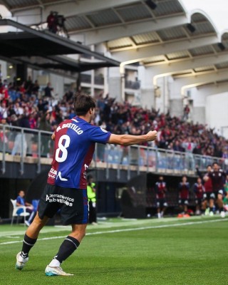 Al CD Eldense le puede valer sumar seis de los nueve puntos que restan para ascender de manera directa