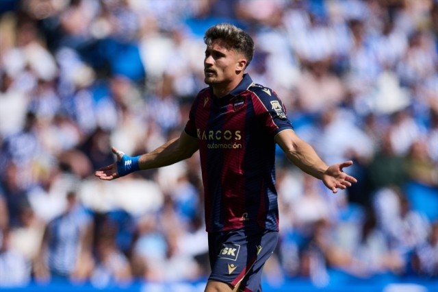 Iván Romero sufre una lesión muscular y se suma a la baja de Carlos Álvarez