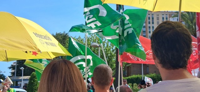 CSIF se suma a la convocatoria de la huelga indefinida en educación tras votar a favor el 76% de sus bases
