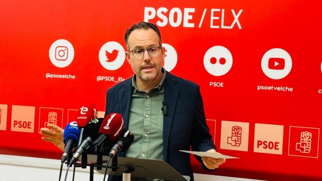 El PSOE de Elche convoca un pleno extraordinario para exigir mejoras en Educación