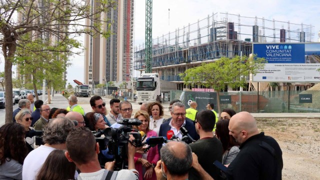 Benidorm reserva el 40% de las viviendas públicas de Poniente a menores de 35 años y familias monoparentales