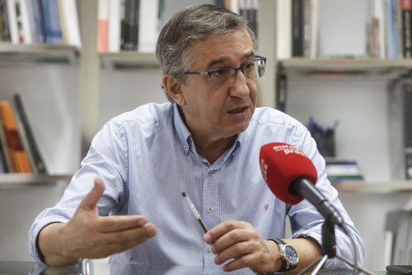Rovira asegura que los centros tienen 