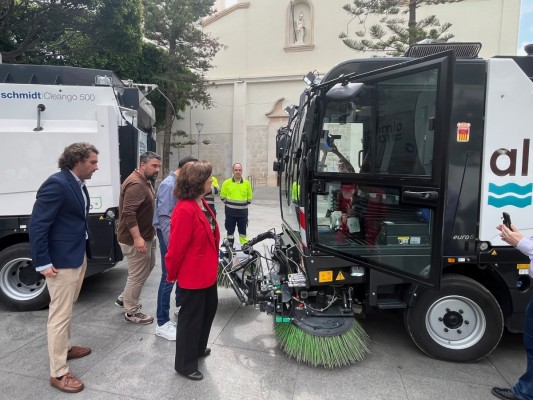 Almoradí renueva 228 contenedores y refuerza la plantilla para modernizar el servicio de RSU