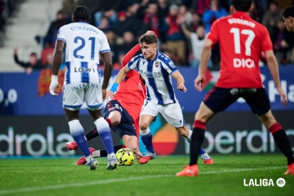 El Levante no gana desde 2014 a Osasuna, al que se le da bien el Ciutat