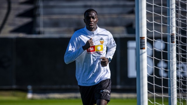 Beltrán sigue sin entrenar y Diakhaby avanza en su recuperación