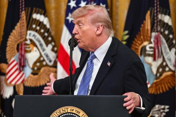 Trump dice que hay conversaciones 