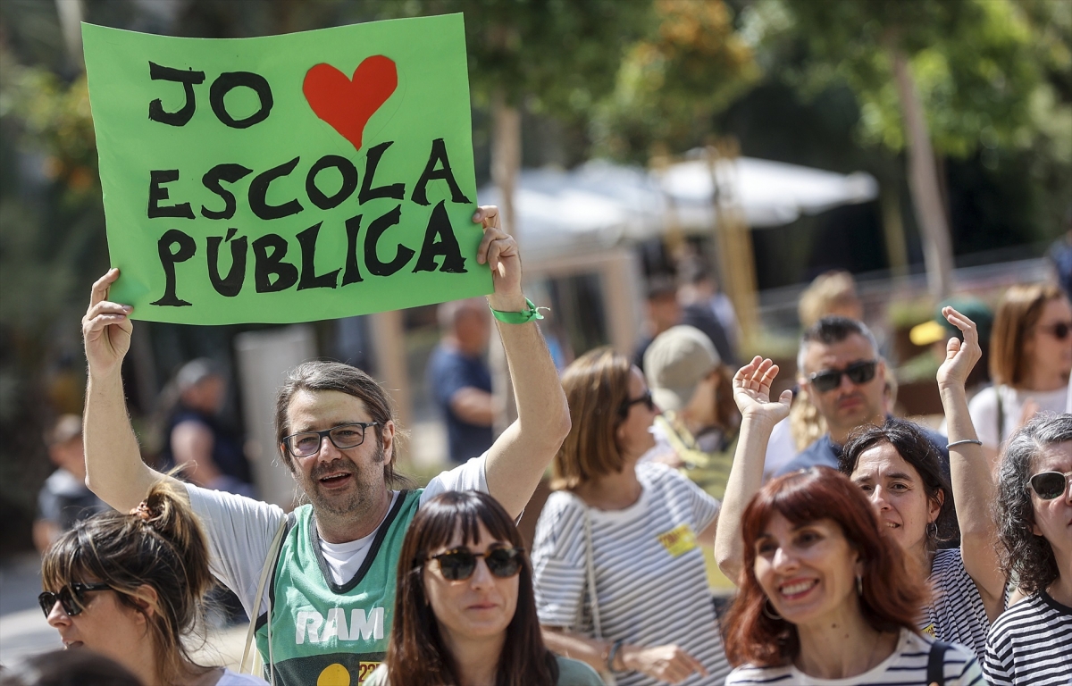 Educación propone ahora que en los servicios mínimos de la huelga los docentes de 2º Bachillerato acudan a la evaluación