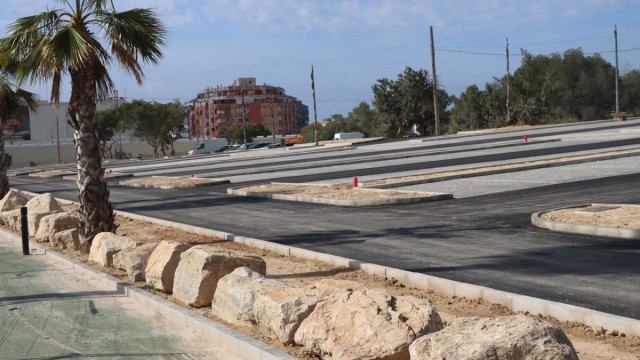 Benidorm dotará de más presión en la red de riego del aparcamiento disuasorio de Beniardá y en el parque de la Séquia Mare
