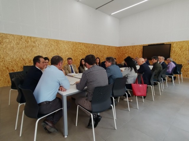 FOPA aplaude el PGE de Alicante y plantea soterrar el tráfico en el frente litoral y agilizar licencias