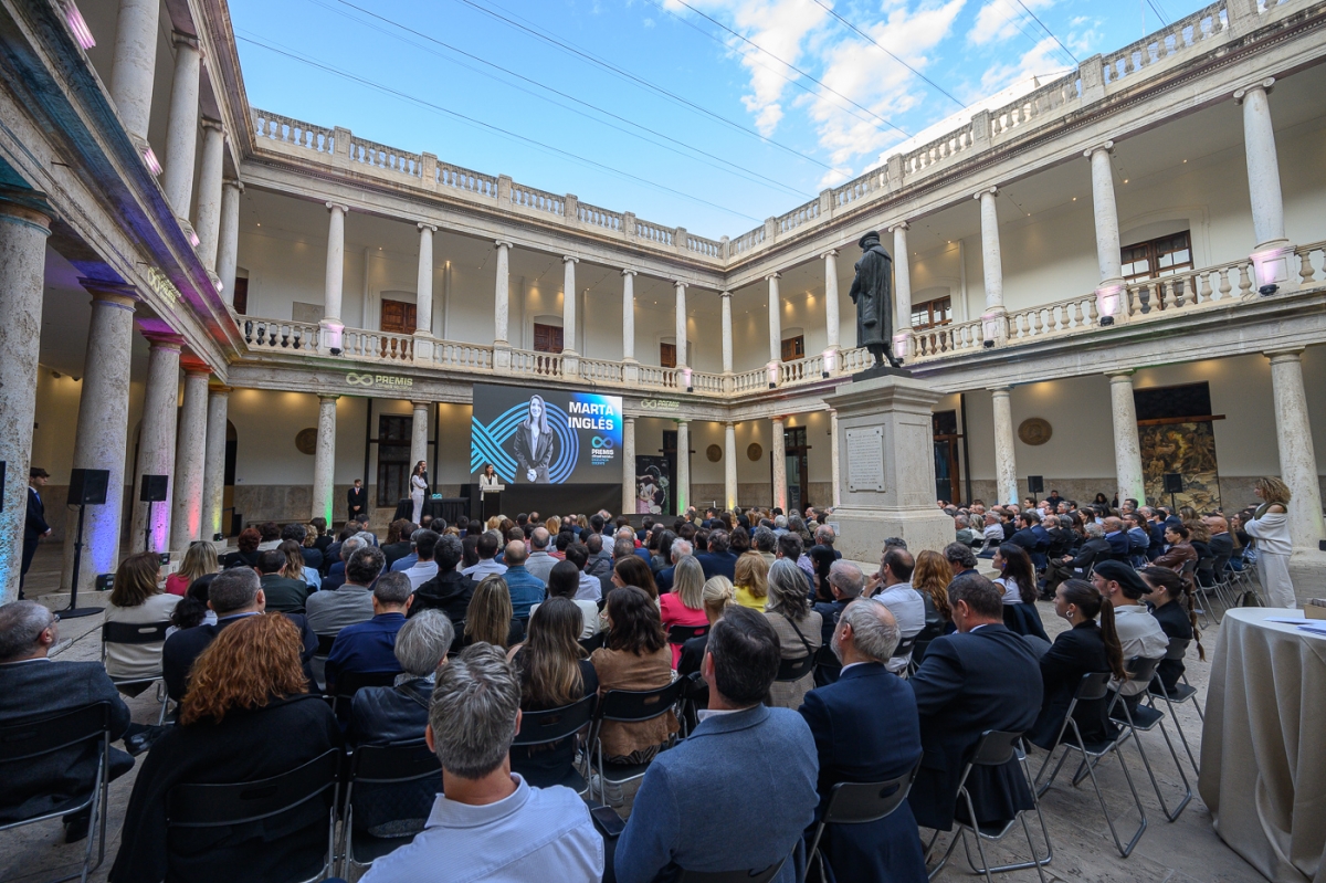 Gala de premios del Consell Social UV, en imágenes