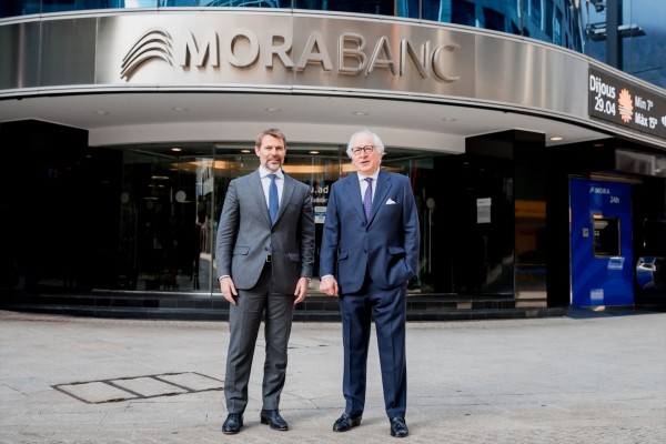 MoraBanc compra Banco Europeo de Finanzas a Unicaja para poder operar con ficha bancaria