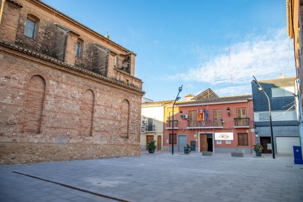 Llocnou de la Corona recibe ayudas de la Diputación de València para reducir la carga burocrática