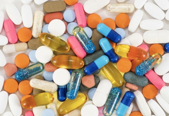 El Instituto Coordenadas señala que el Ministerio de Sanidad retrasa y restringe el acceso a medicamentos innovadores