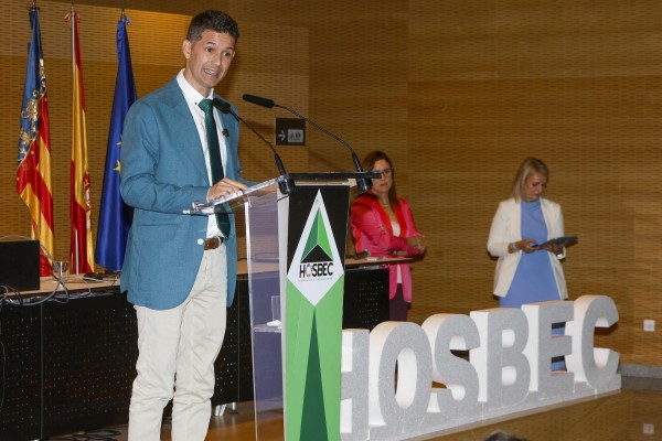 El presidente de Hosbec, Fede Fuster, anuncia su candidatura a la reelección