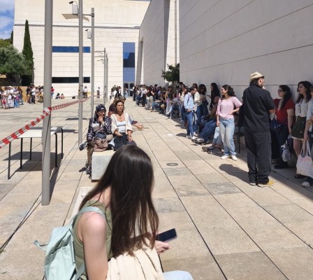 Fiebre por 'Enredados': el casting de Disney atrae a cientos de personas en Ciudad de la Luz