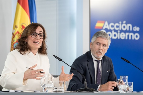 El Gobierno tiene previsto hoy hasta siete reuniones a distintos niveles para el seguimiento del crucero