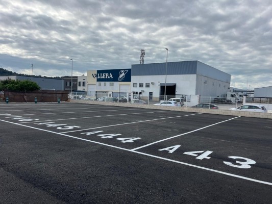 La Vall d'Uixó abre el plazo para acceder a las 75 plazas de aparcamiento para camiones de los polígonos