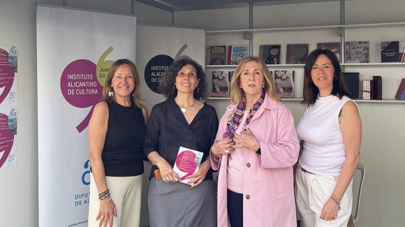 El Gil-Albert lleva a la Feria del Libro la poesía y la gastronomía alicantina en dos nuevas publicaciones