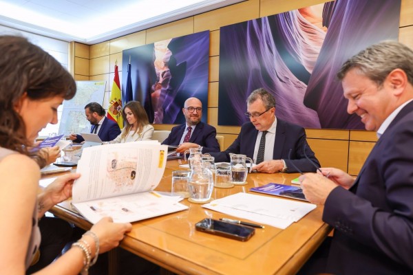 Murcia logra 'reconvencer' al Ministerio para llevar el tranvía hasta El Carmen y El Palmar 