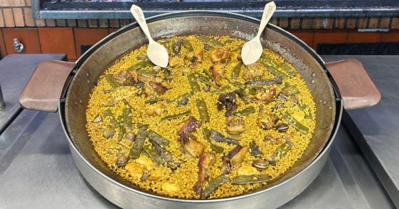 ¿Cuánto vale una paella valenciana?