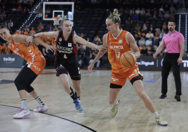 Valencia Basket vence por la mínima a Girona y deja todo abierto para la vuelta