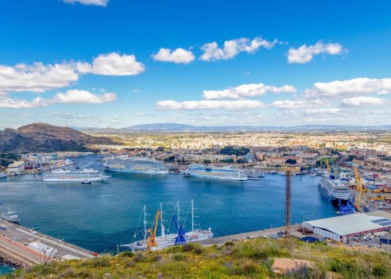 Oleada de cruceros en Cartagena: cerca de 18.000 turistas llenarán la ciudad esta próxima semana 