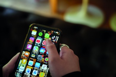 Prohibido crecer en TikTok o cómo ganar la batalla al ángulo muerto de una generación
