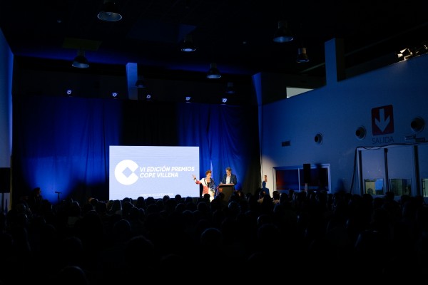 Cope Villena reconoce el talento, la tradición y el compromiso en la VI edición de sus premios 