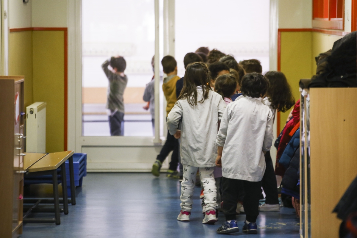 Escolares en un colegio.