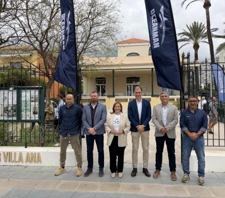 Benicàssim reúne este domingo a 900 nadadores de aguas abiertas de 52 países en la prueba Oceanman 2026