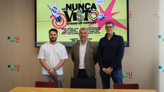 Benidorm amplía su oferta de verano con el ciclo de monólogos de comedia ‘Lo nunca visto’