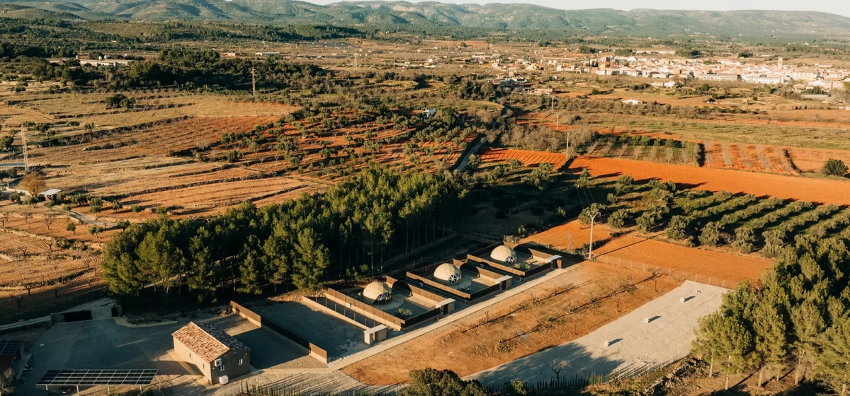 El glàmping sedueix la comunitat turística i s'instal·la a Atzeneta del Maestrat