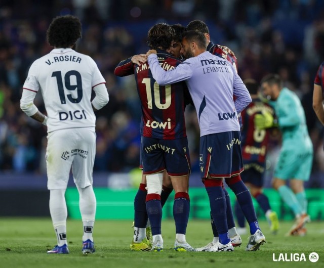 El Levante culmina una remontada épica ante Osasuna para seguir soñando 