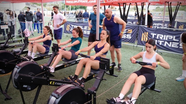 Triple 3 Fitness convierte Onda en epicentro del deporte con 500 participantes y un formato renovado