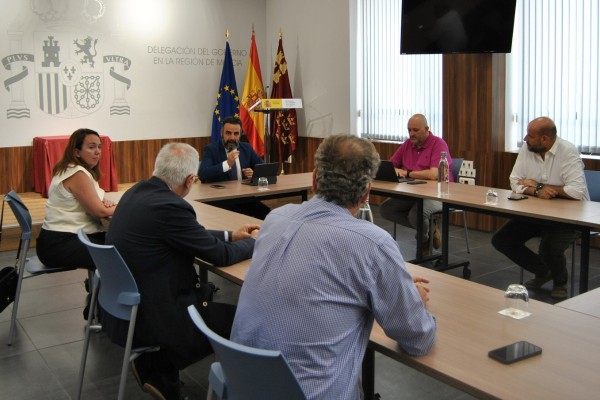 Más de 26.000 viajeros se verán obligados a usar el autobús por las obras del AVE entre Murcia y Cartagena 