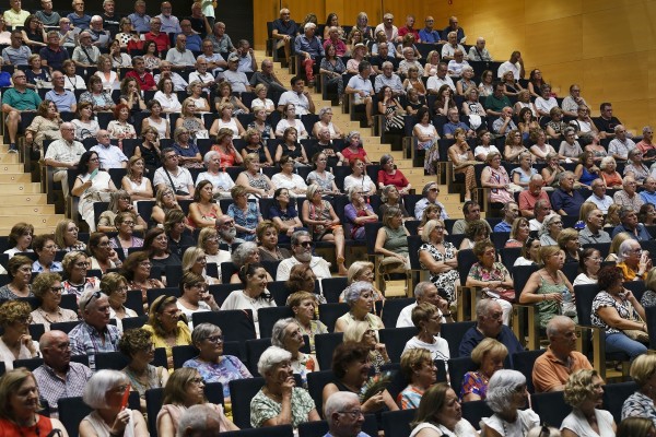 La Universidad para Mayores de la UJI abre el plazo de preinscripción para el próximo curso académico