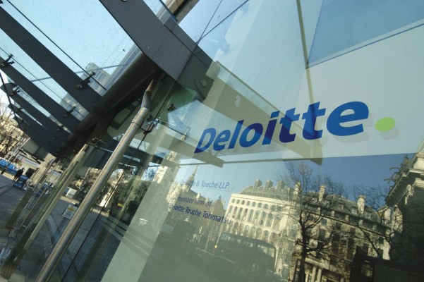 El juez Andreu imputa a la auditora Deloitte y a su socio Francisco Celma en el caso Bankia