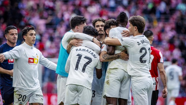 El Valencia CF se acerca a la permanencia matemática