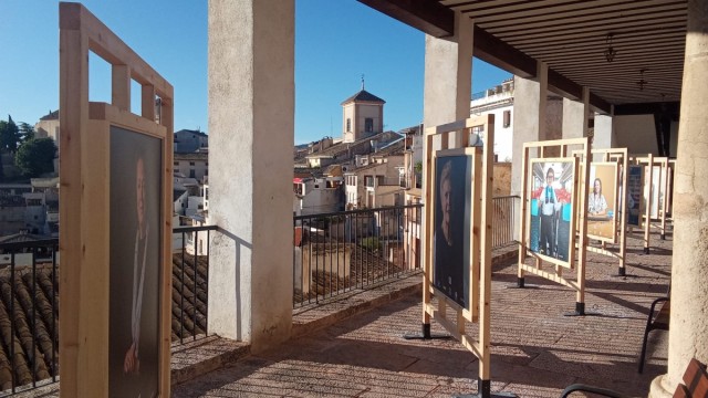 Cehegín retrata a 15 mujeres que han dejado huella en una exposición de fotografías