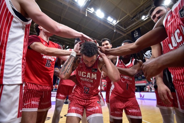 El UCAM CB, ahora segundo, busca casi asegurarse ser cabeza de serie este jueves en Vitoria