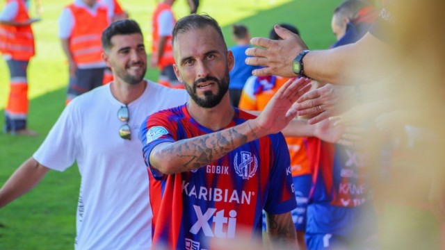 El Yeclano anuncia la salida de 15 jugadores de su plantilla para Segunda RFEF