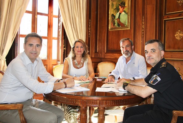 Castelló paga 315.000 euros a policías y agentes de movilidad de las horas adeudas desde 2020 