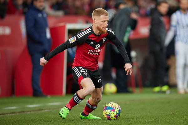 El Murcia ficha al lateral derecho David Vicente, que viene de jugar en Segunda con el Mirandés 
