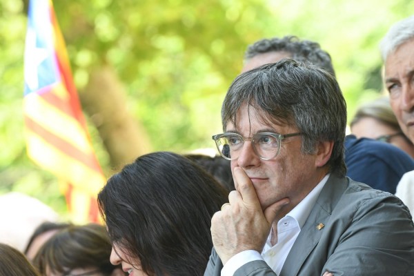 Puigdemont se reafirma en su decisión de ir a un debate de investidura: 