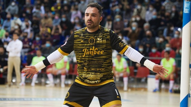 Chemi dice adiós a la temporada en el Jimbee y estará cuatro meses de baja