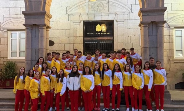 Juan Carlos Abellán es campeón de España sub-16 de salto con pértiga en Orense 