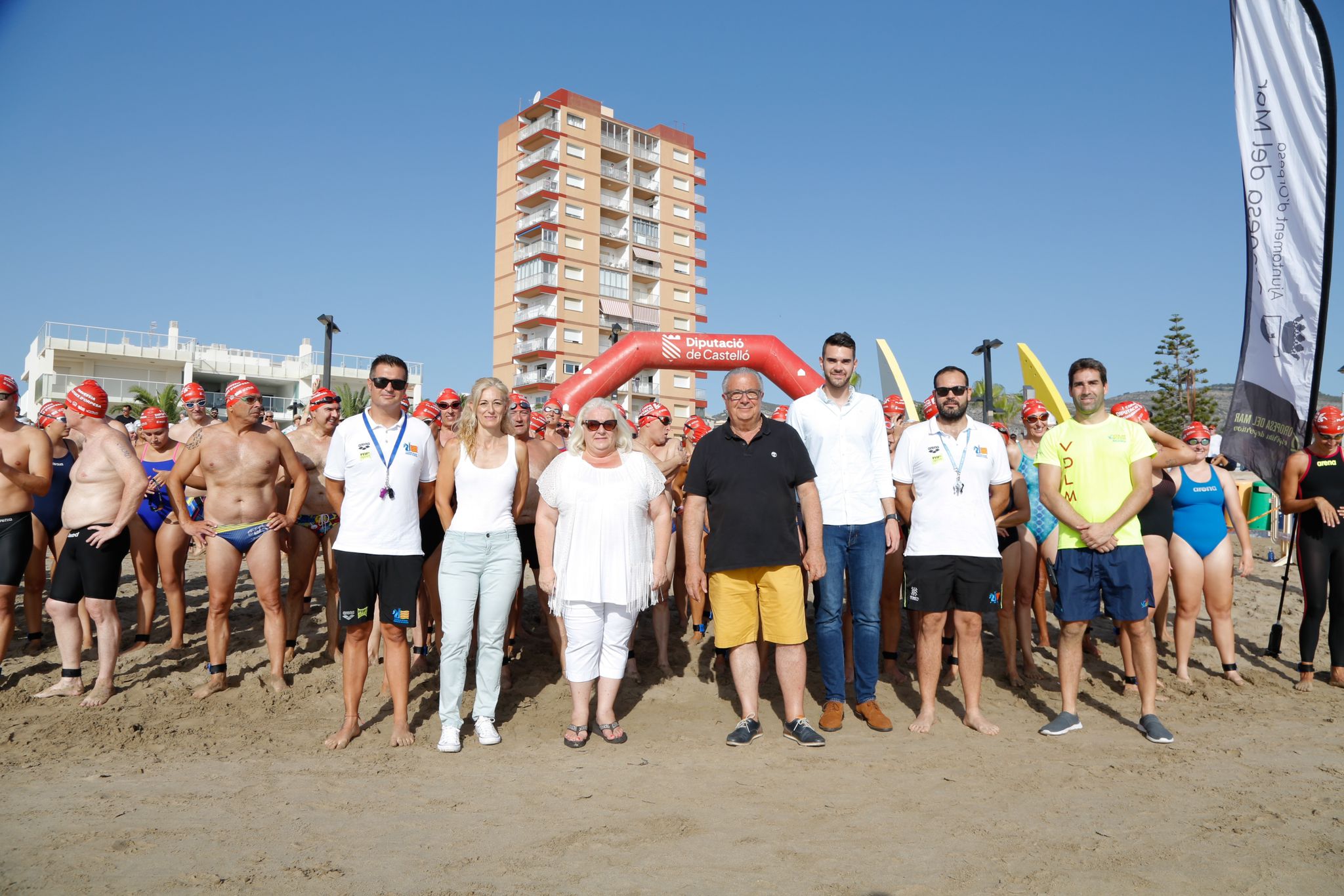 Miguel Campos, Rosa Martínez y Lucian Pirlog brillan en la XXXVIII Travessia platges d'Orpesa