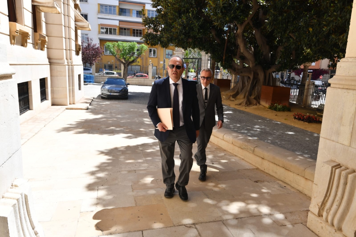 Carlos Baño reitera su inocencia en la investigación del bono consumo y defiende su 