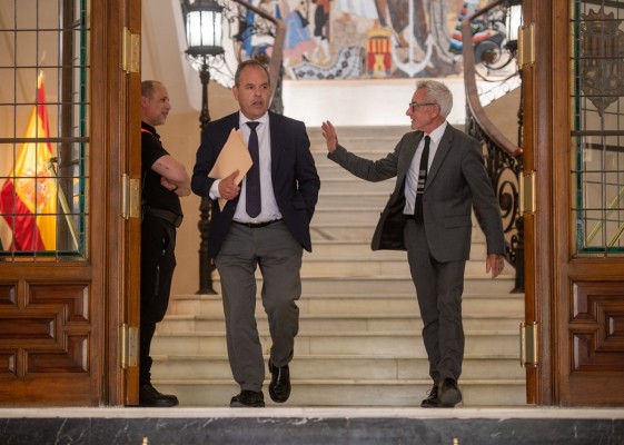 Baño niega cualquier enriquecimiento personal en la gestión de los bono consumo de la Diputación de Alicante 